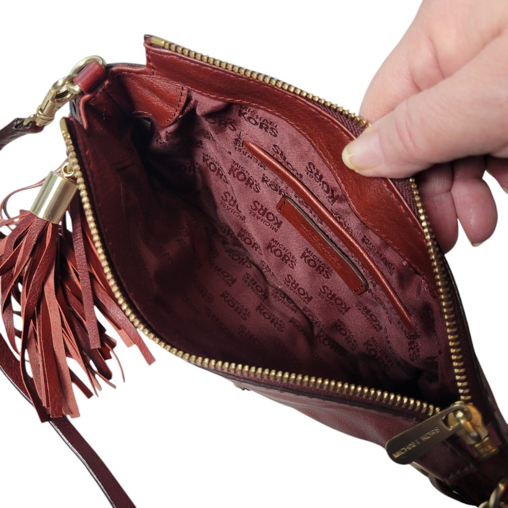 Michael Kors red leather clutch with grommets and tassels - Picture 5 of 8